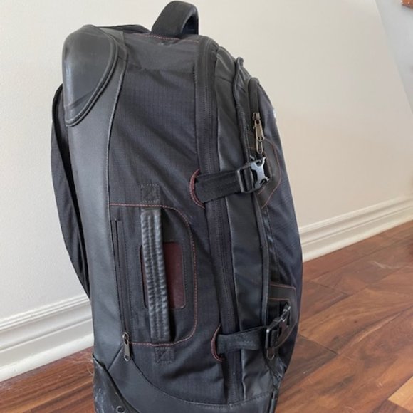 Eagle Creek Switchback 22 Convertible rolling carry on backpack - Picture 3 of 5